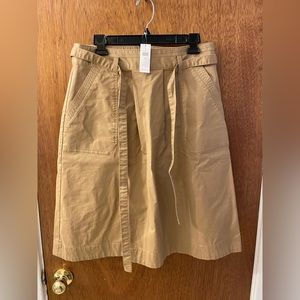 NWT Belted khaki skirt